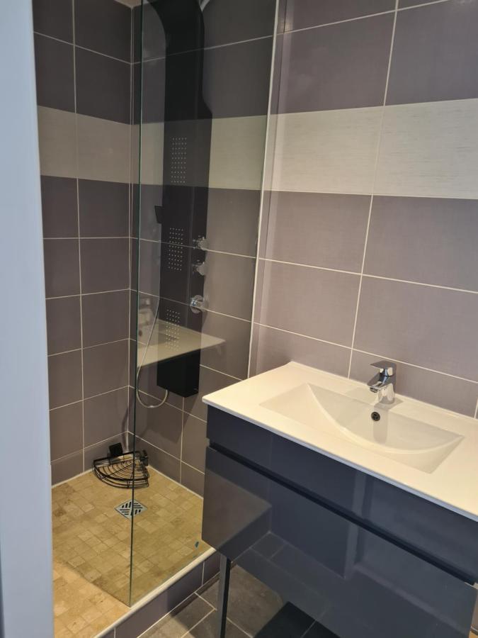 Spacieux Studio Dans Le Beaujolais Saint-Georges-de-Reneins المظهر الخارجي الصورة