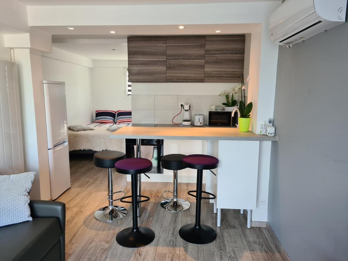 Spacieux Studio Dans Le Beaujolais Saint-Georges-de-Reneins المظهر الخارجي الصورة