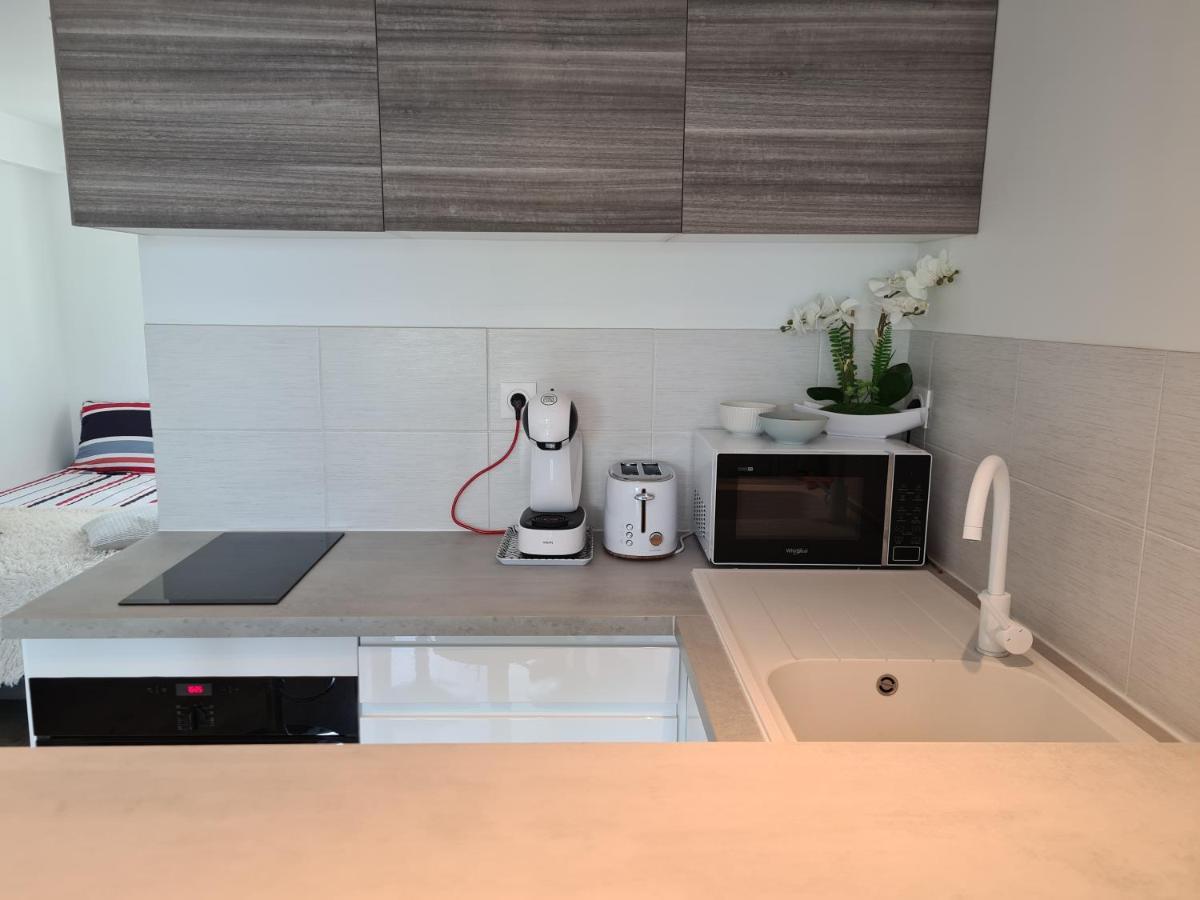 Spacieux Studio Dans Le Beaujolais Saint-Georges-de-Reneins المظهر الخارجي الصورة