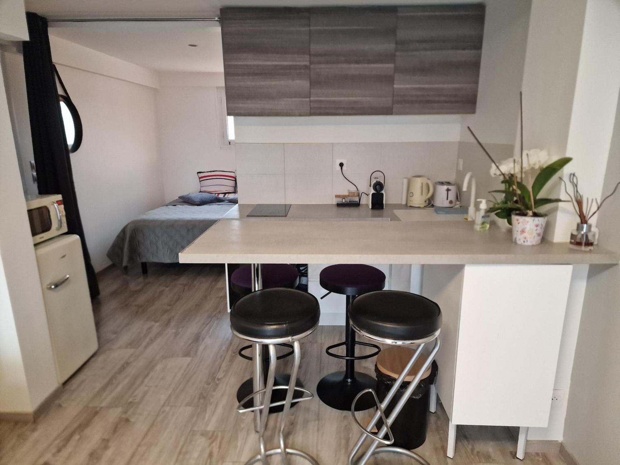 Spacieux Studio Dans Le Beaujolais Saint-Georges-de-Reneins المظهر الخارجي الصورة